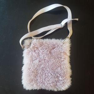 4/$20 Ugg baby pink sheepskin crossbody bag
